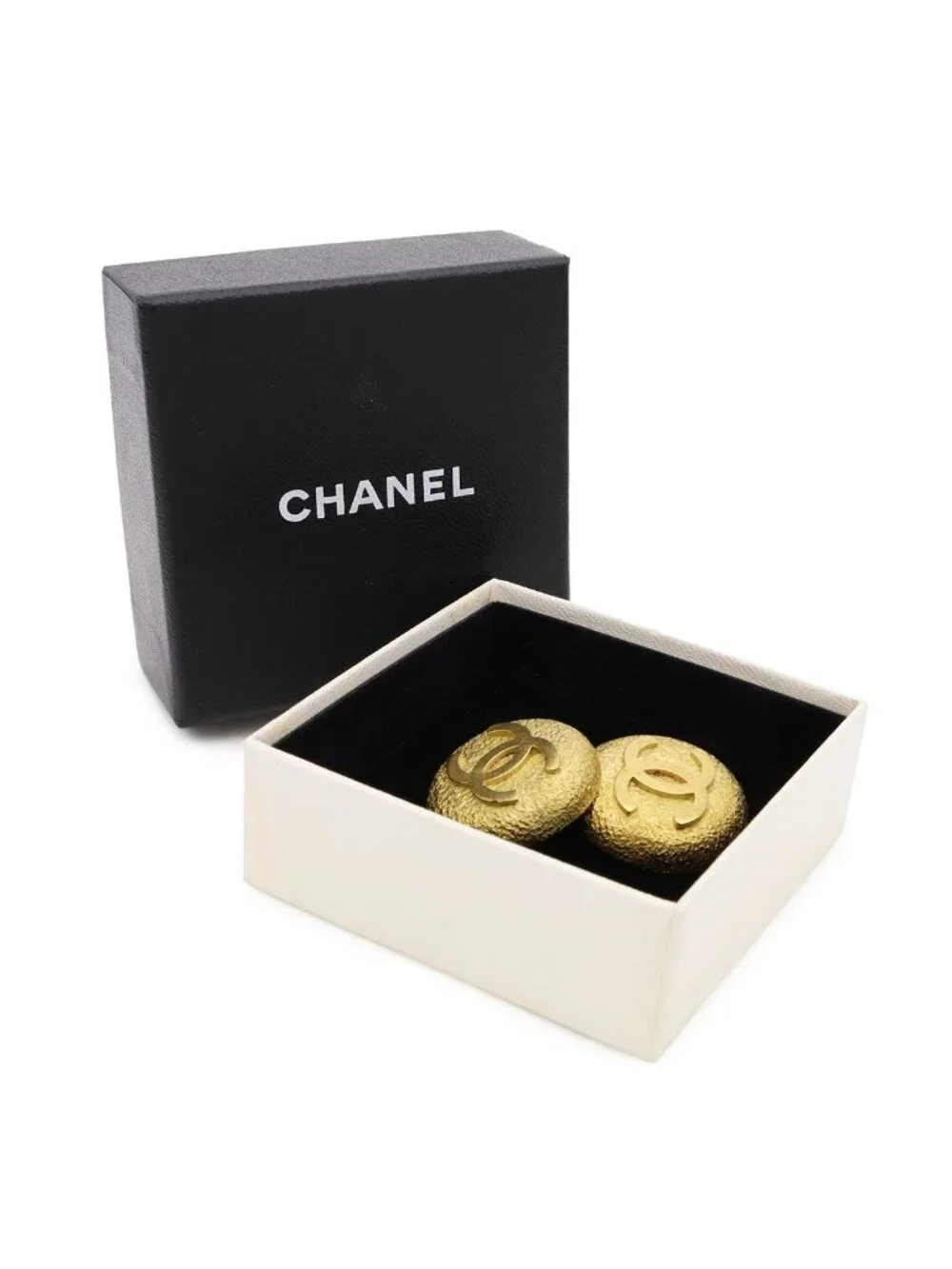 Chanel 95P CC Logo Button Round Earrings Vintage Gold Plated